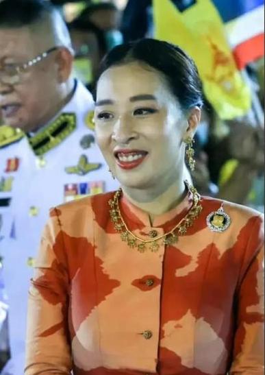 泰国新闻最新消息(泰国新闻最新消息头条微博美女诈骗头目)-第7张图片-华田资讯 泰国新闻最新消息(泰国新闻最新消息头条微博美女诈骗头目)-第7张图片-华田资讯