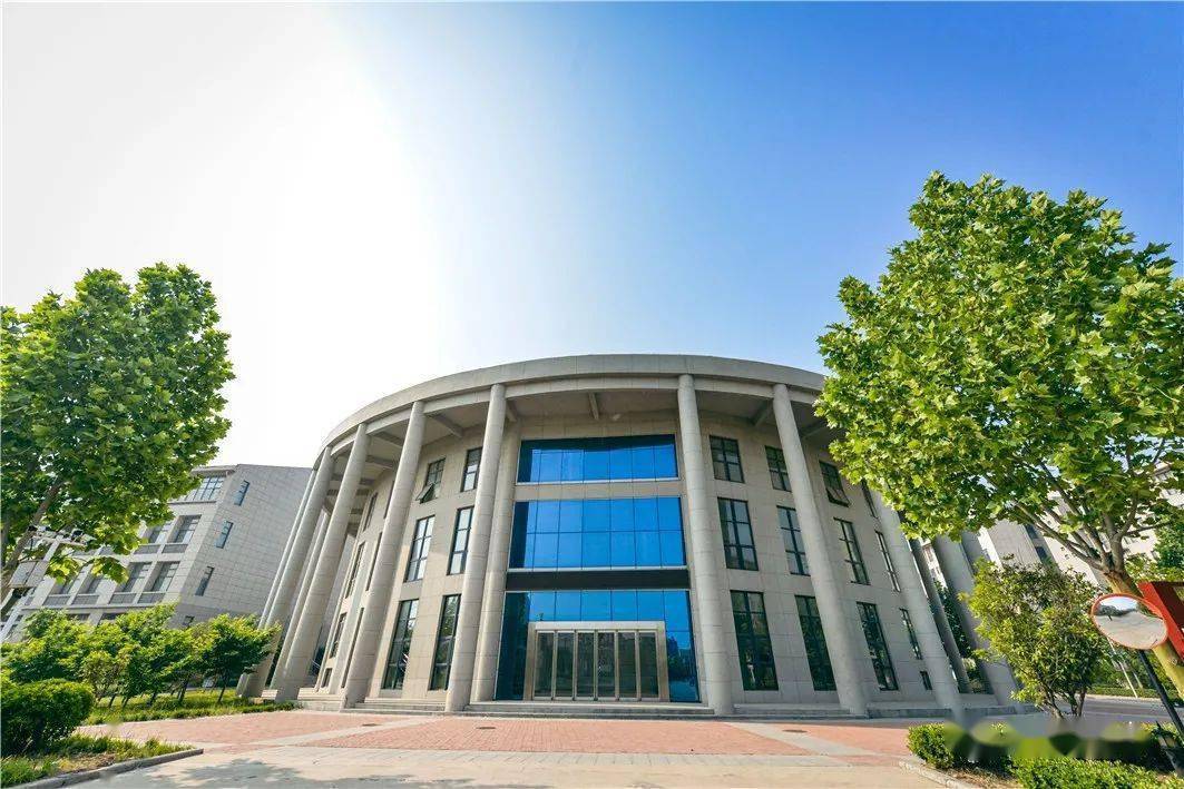 河南大学新闻与传播学院(河南大学新闻与传播学院钟倩)-第2张图片-华田资讯 河南大学新闻与传播学院(河南大学新闻与传播学院钟倩)-第2张图片-华田资讯