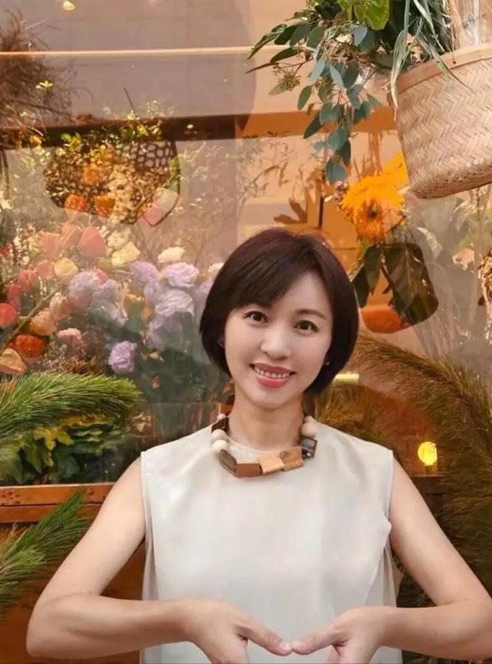 新闻联播主持人欧阳夏丹(新闻联播主持人欧阳夏丹简介)-第2张图片-华田资讯 新闻联播主持人欧阳夏丹(新闻联播主持人欧阳夏丹简介)-第2张图片-华田资讯