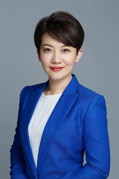 中国新闻女主持人名单(中国新闻女主持人名单栗娜简历)-第6张图片-华田资讯 中国新闻女主持人名单(中国新闻女主持人名单栗娜简历)-第6张图片-华田资讯