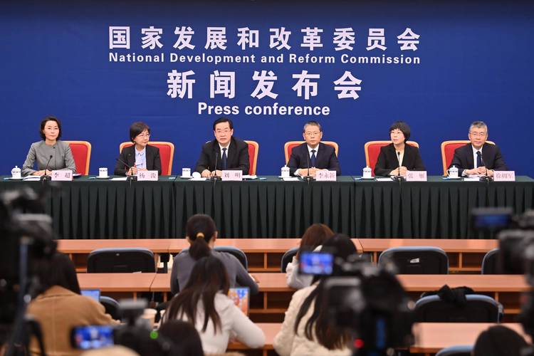 国防部新闻发布会 - 今日刚刚发生的军事新闻-第3张图片-华田资讯 国防部新闻发布会 - 今日刚刚发生的军事新闻-第3张图片-华田资讯