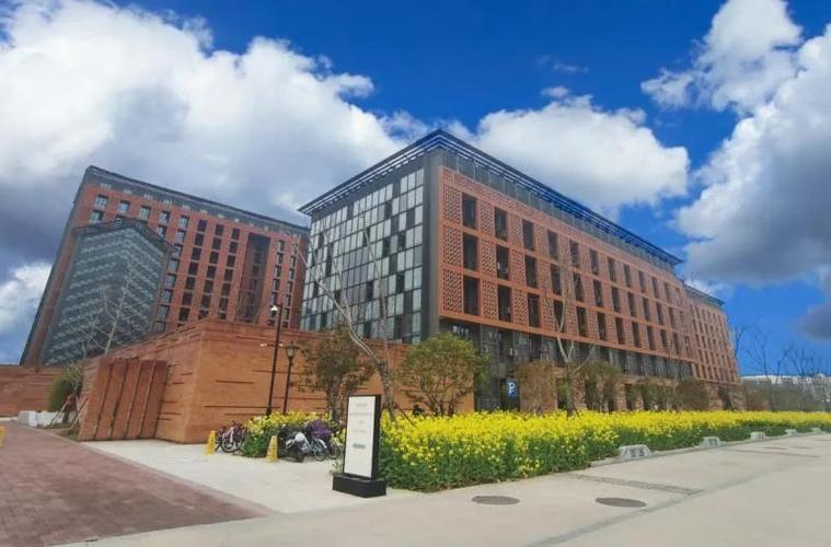 浙江大学新闻传播学院(浙江大学新闻传播学院录取分数线)-第5张图片-华田资讯 浙江大学新闻传播学院(浙江大学新闻传播学院录取分数线)-第5张图片-华田资讯
