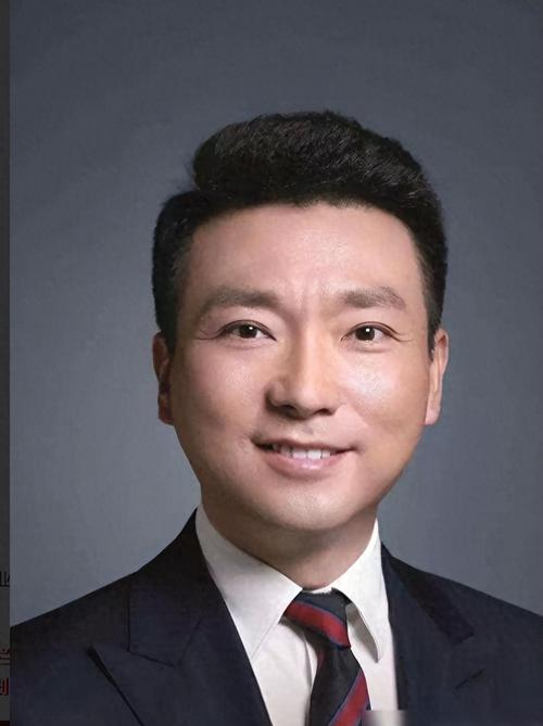 央视新闻男主持(央视新闻主播名单)-第6张图片-华田资讯 央视新闻男主持(央视新闻主播名单)-第6张图片-华田资讯